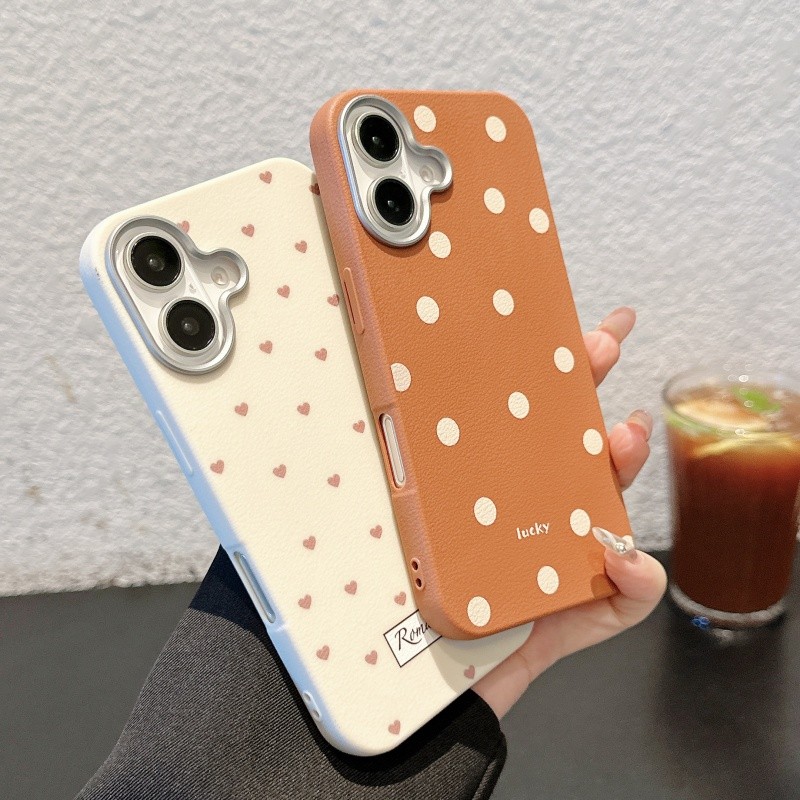 เต็มหน้าจอรูปหัวใจลายจุดหนังเนื้อนุ่ม Case สำหรับ iPhone x XR XS 11 12 13 14 15 16 Pro Max PLUS ปลอกป้องกันการล่มสลายฝาครอบป้องกันสำหรับ iphone16 Case