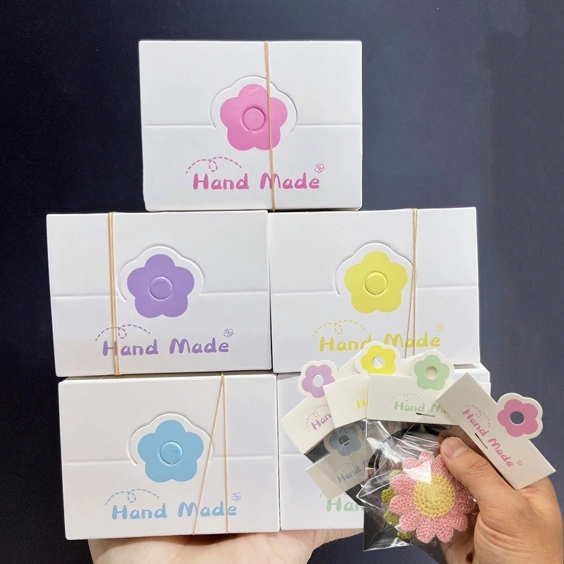 100ชิ้น/ล็อตพับบรรจุภัณฑ์กระดาษการ์ด8*6เซนติเมตรดอกไม้ที่มีสีสันการ์ดสําหรับเครื่องประดับทํามือขายปลีกแขวนแท็กดอกไม้แสดงกระดาษแข็ง