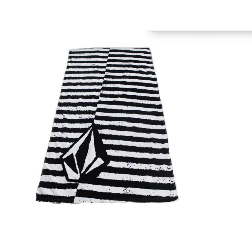 [ 💥ส่งฟรี 598.-] พร้อมส่ง 📦 ผ้าขนหนู VOLCOM ผ้าเช็ดตัว ขนาด : 150x80cm มีที่แขวนผ้าสำหรับตาก