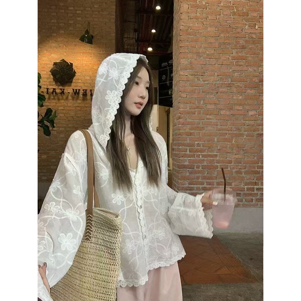 ฤดูร้อนสไตล์เกาหลีผู้หญิงสีขาวปักตะขอดอกไม้คลุมด้วยผ้าเสื้อ 250422