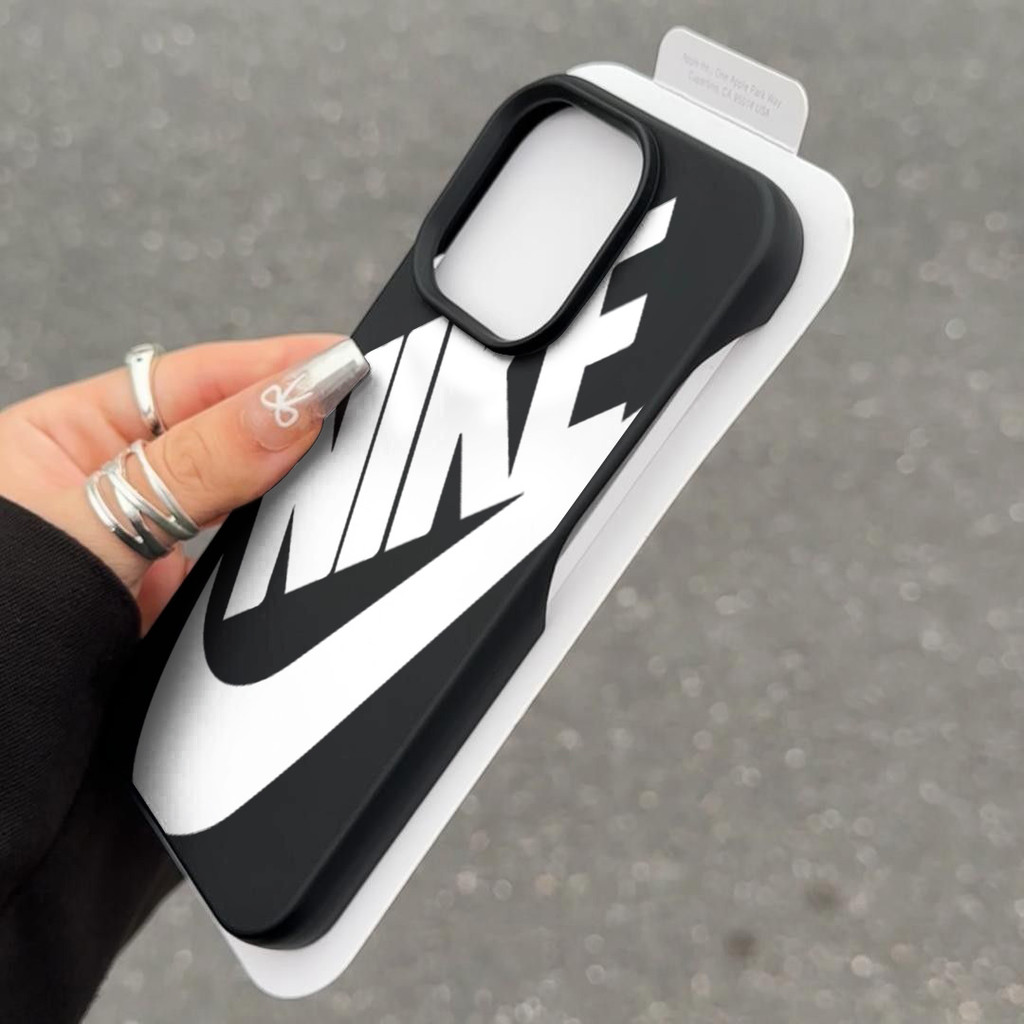 แบรนด์เทรนด์ เคสสําหรับiphone 15 Pro Max 16 14 XR 13 12 11 Pro Max X Xs Max 13 12 11 ครึ่งแพ็คคลาสสิกMatte Softเคสโทรศัพท์