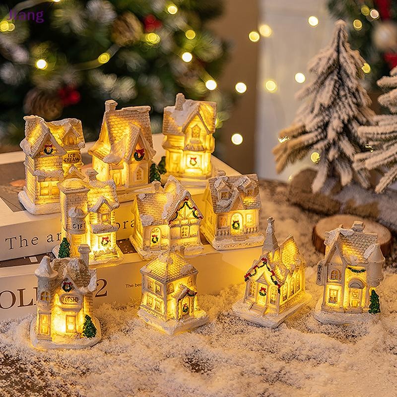 Jiang ตกแต่งคริสต์มาสเรซิ่นบ้านหลังเล็ก Light Up Village House ตุ๊กตาการ์ตูนเครื่องประดับตารางสําหรับของขวัญวันหยุดน่ารักคริสต์มาส TH