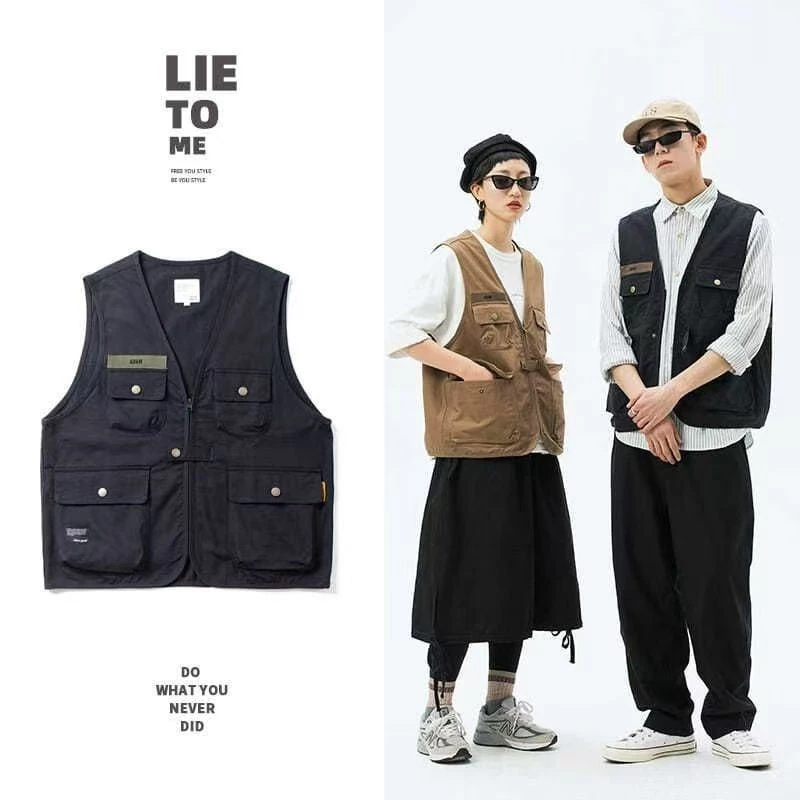 เสื้อกั๊กผู้ชาย แคมป์ปิ้ง แขนกุด มีซิปหน้า เดินป่า เที่ยวเขา Camping vest