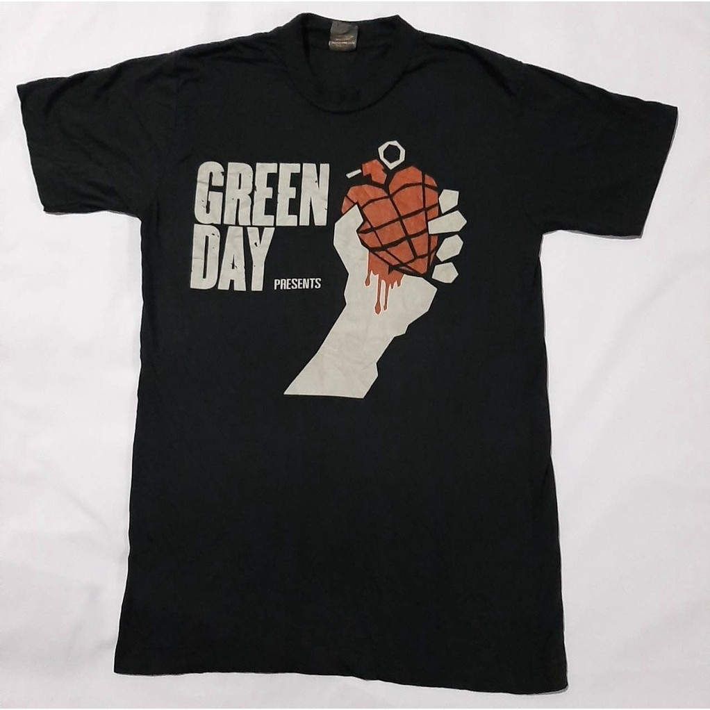 [FASHION]ย้อนยุคเสื้อวง Greenday กรีนเดย์ ผ้าบาง50/50 ตะเข็บเดี่ยวบนล่าง ฟอกสีเฟดให้ดูเหมือนเสื้อวิน