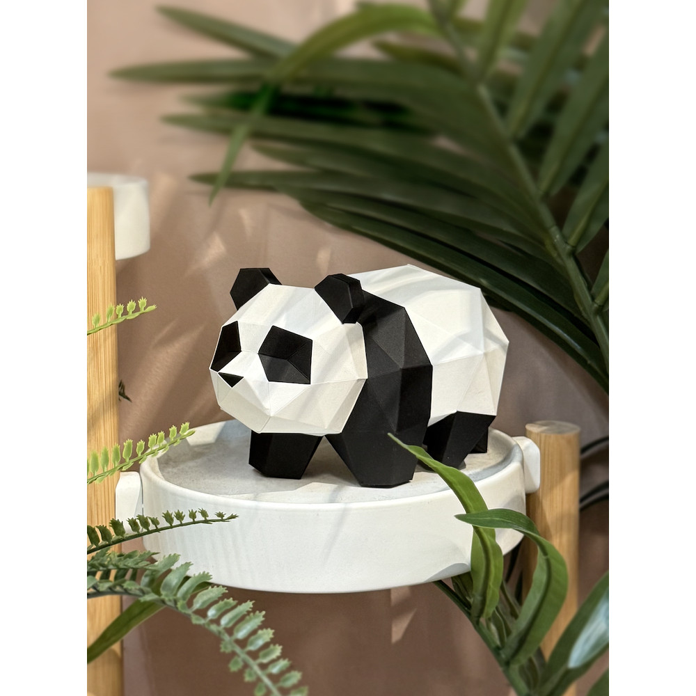โมเดล 3D ของกระดาษแพนด้ายักษ์จาก Paper Planet ศิลปะกระดาษ ของขวัญตกแต่งบ้านที่สร้างสรรค์ รูปทรงเรขาค