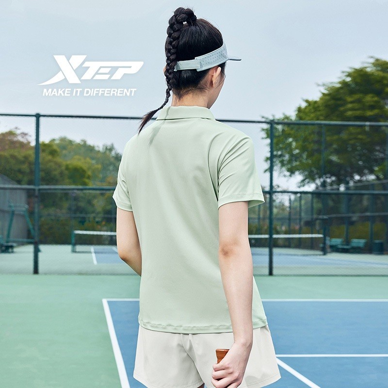 XTEP Women's Ice Silk POLO Shirt ฤดูร้อนใหม่ การฝึกอบรม แขนสั้น Lapel เสื้อยืดกีฬา — صورة 2