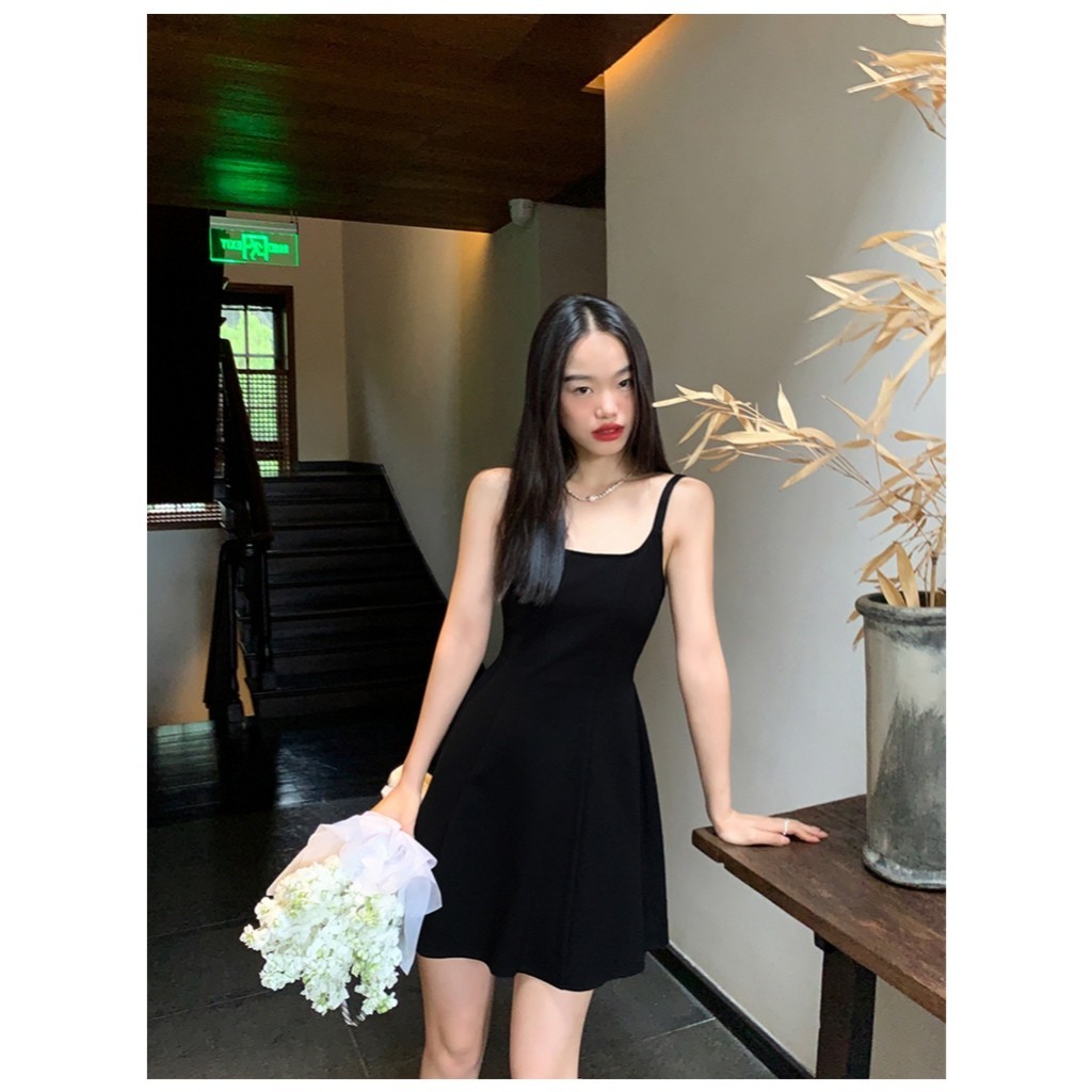 Spicegirl✨จัดส่งทันที✨กระโปรงสีดำแบบฝรั่งเศส แฟชั่นสีทึบแต่งตัว สลิมฟิตใส่สบาย กระโปรงสไตล์เกาหลี823 - รูปที่ 5