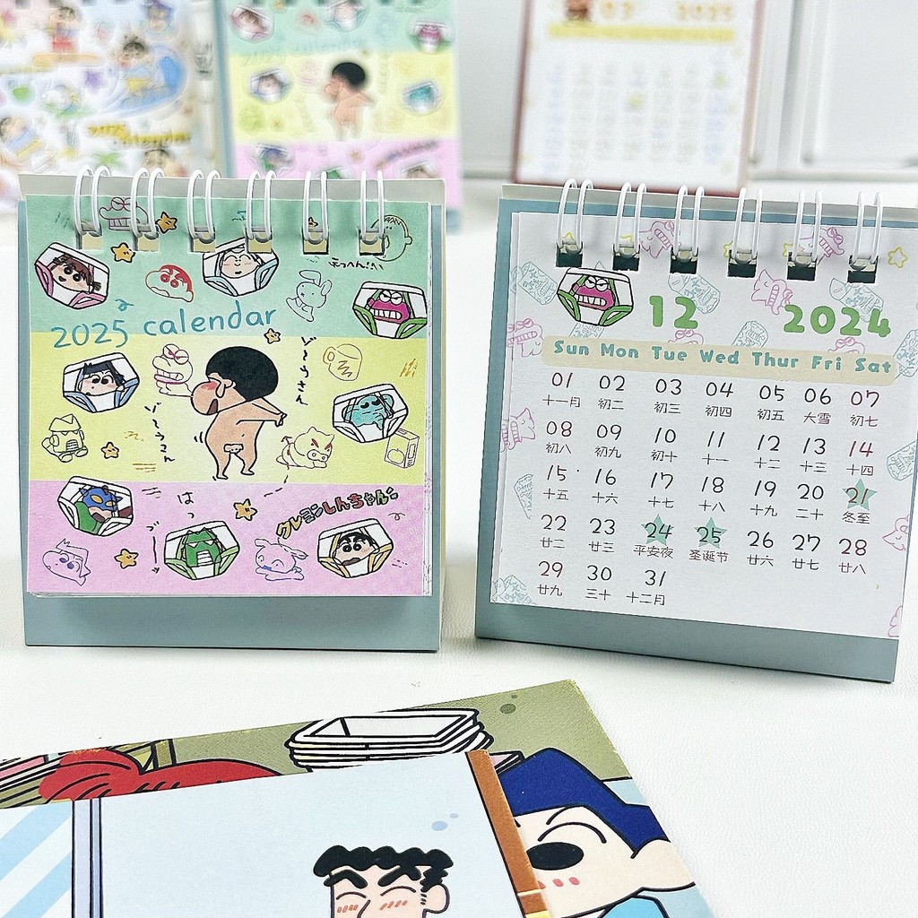 2025 ปฏิทินเครยอนชินจังการ์ตูนมินิปฏิทินเดสก์ท็อปตกแต่ง