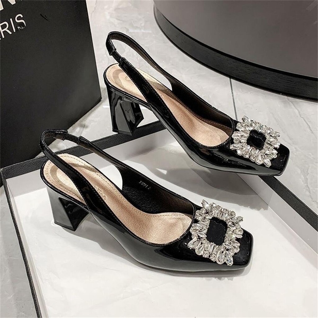 หัวสแควร์แฟชั่นรองเท้าส้นสูงผู้หญิง ฝังพลอยเทียม ดีไซน์เก๋ ส้นหนา3.15นิ้ว วัสดุเกรดดี มีทั้งหมด 2 สี