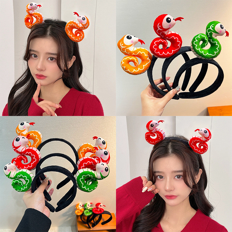 ที่คาดผมงูน้อยตลกน่ารักปีนักษัตรที่คาดผมที่คาดผมปีใหม่สําหรับผู้ใหญ่และเด็กประสิทธิภาพสุดน่ารักถ่ายภาพกิ๊บติดผม