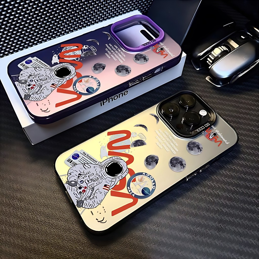 COD ใช้ได้กับ iPhone 11 13 14 15 12 Pro MAX 14 15 8 7 Plus XR XSMAX เคสโทรศัพท์แบรนด์อินเทรนด์นักบินอวกาศ