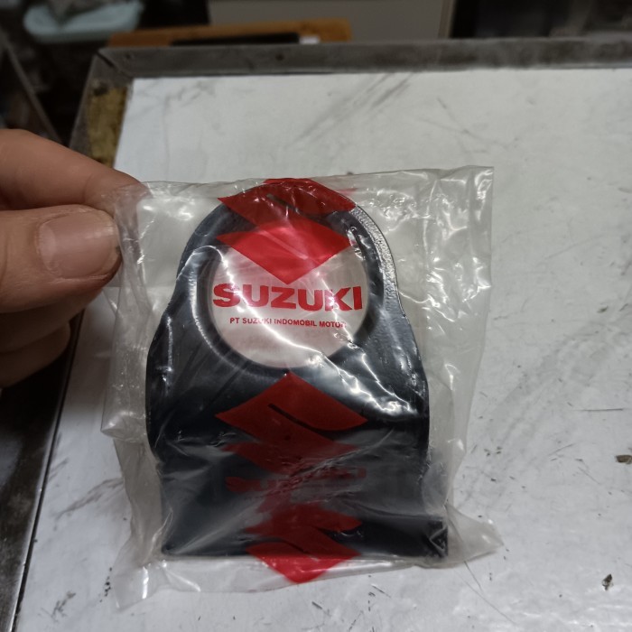 Ertiga Upper Sup ขายึดหม้อน้ํา 17861B74L00 PARTS