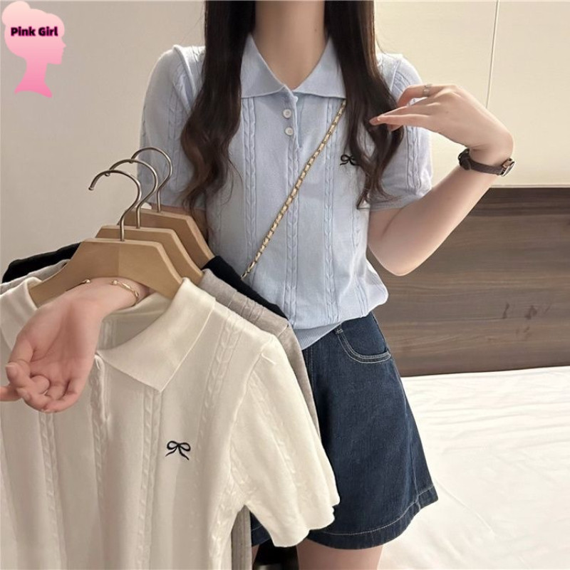 💋Pink girl💋​พร้อมส่ง เสื้อโปโลไหมน้ำแข็งปักโบว์สไตล์ฟร็องเซ่👒 "YT23"