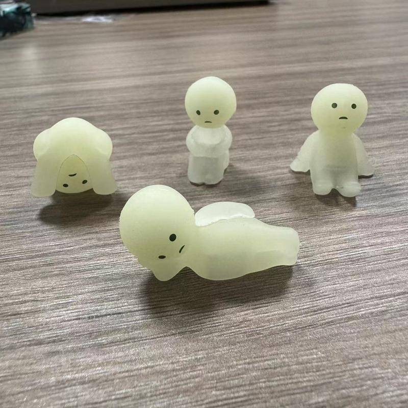 Corner Guy SMISKI Night Glow Doll สินค้าจํานวนมากตามภาพ