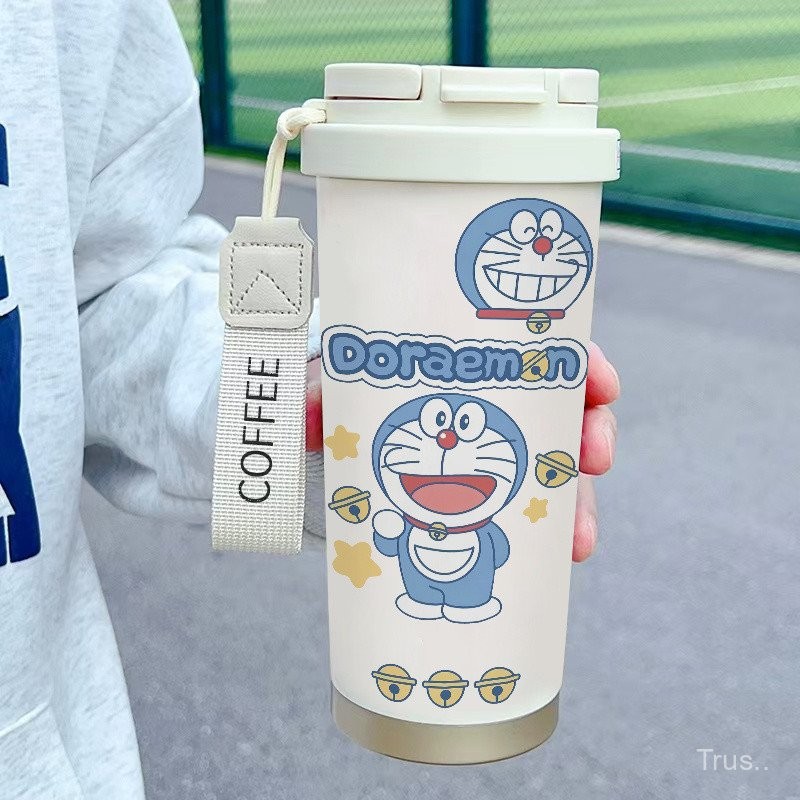 Happy Doraemon แก้วเก็บความร้อนขนาดใหญ่ที่นิยมในโลกออนไลน์หลอดมูลค่าสูงถ้วยกาแฟความจุขนาดใหญ่น่ารัก fto0
