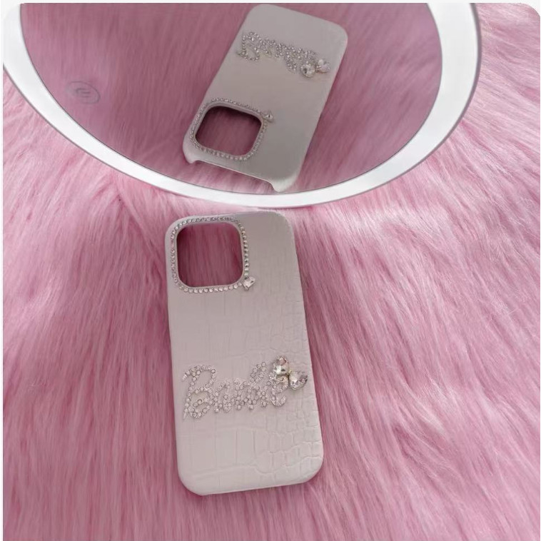 Premium Seriesbarbie-inspired Pink Rhinestone เคสโทรศัพท์ – ฝาครอบหนังแท้ประกายสําหรับ iPhone 16 15 14 13 12 11 Series, Girly Glamorous อุปกรณ์เสริมสําหรับผู้หญิงและวัยรุ่น ราคา ถูกที่สุด ดีลบีเคเค แกลเลอรีภาพที่ 5