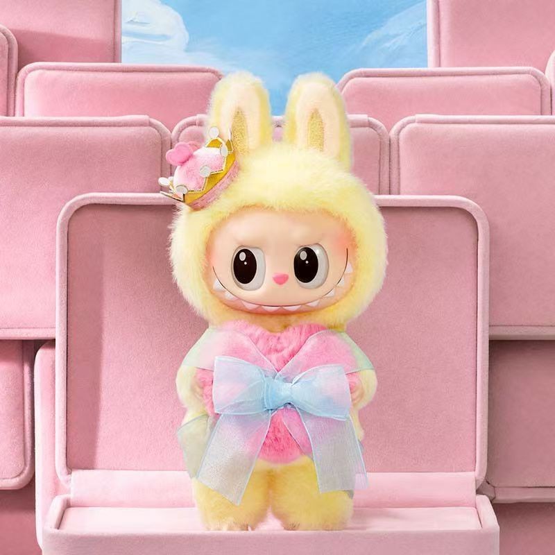 ❤   Labubu Chess Adventure Queen Vinyl ตุ๊กตาพวงกุญแจ Sweetheart Doll