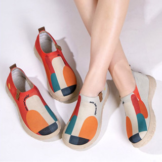 รองเท้าเพลงผู้หญิงผ้าทอบินแฟชั่นสําหรับใส่รองเท้าลําลอง