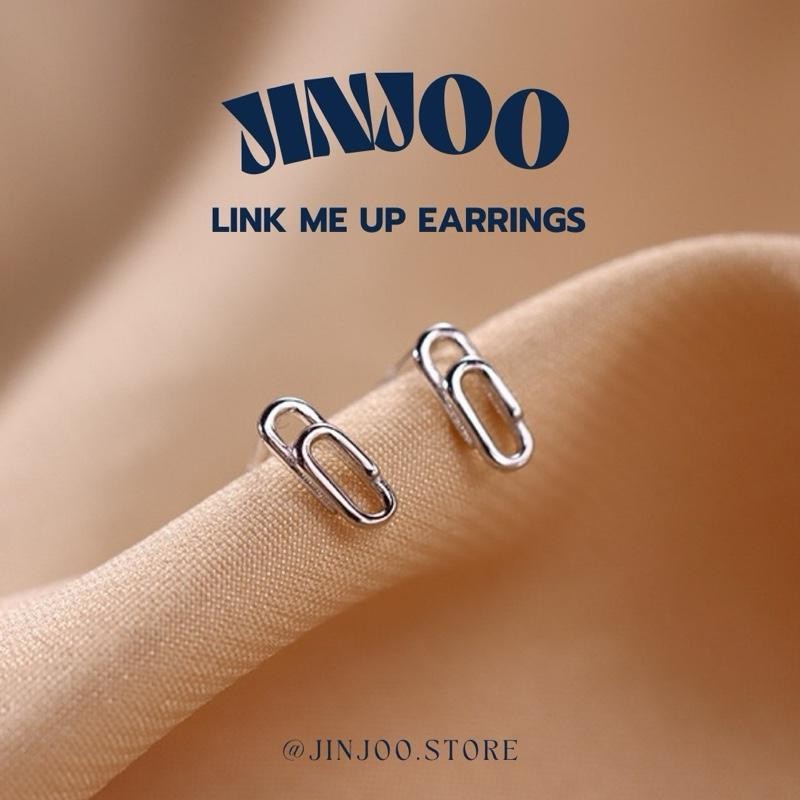 Jinjoo ต่างหูคลิปหนีบกระดาษ รุ่น Link Me Up ดีไซน์เรียบเท่ ทันสมัย สื่อถึงความเรียบง่ายแต่มีสไตล์ รหัส A08