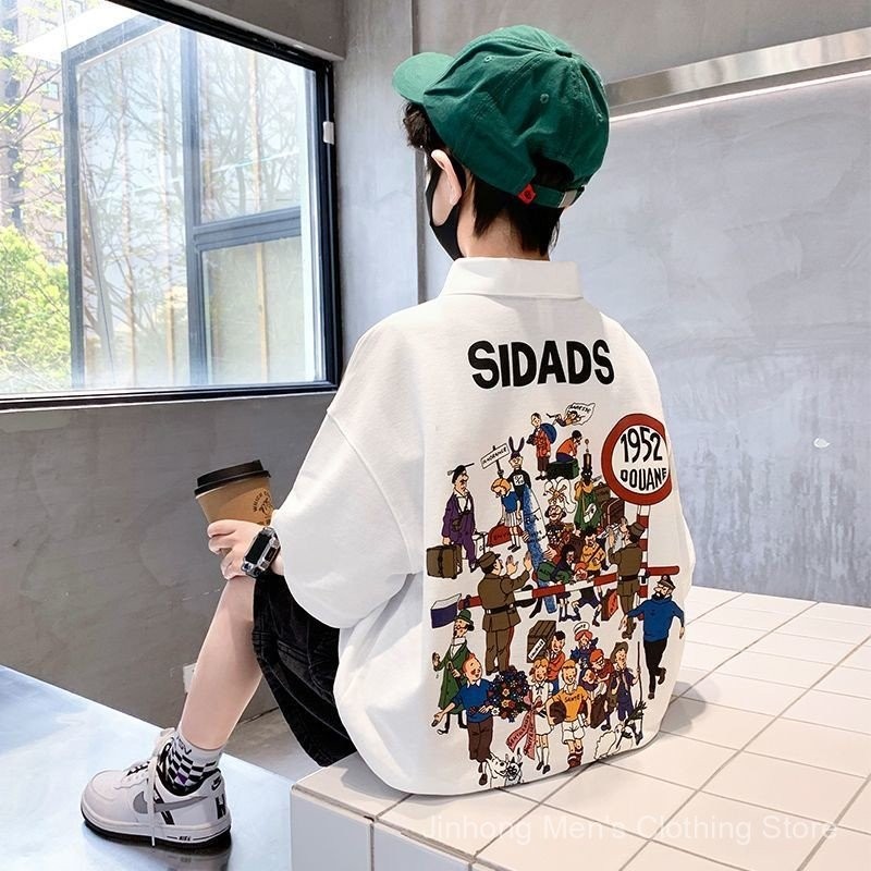 ชายเสื้อยืด 2025 เสื้อผ้าเด็กใหม่ เสื้อโปโลฤดูร้อนสำหรับเด็กชาย