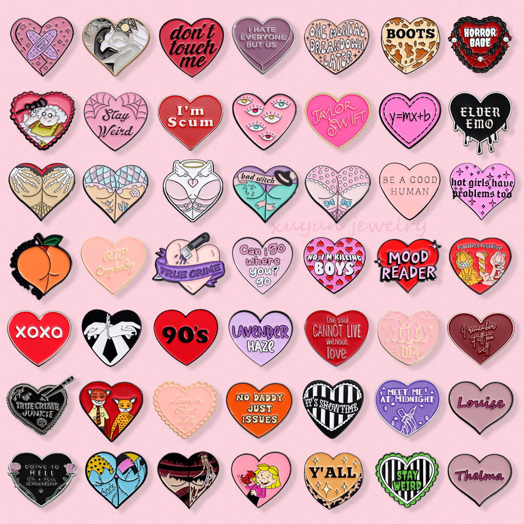Creative Heart-shaped เข็มกลัดสีชมพูหวานข้อความป้ายโลหะออกแบบ Lapel Pins กระเป๋าเป้สะพายหลังเสื้อผ้าอุปกรณ์เสริมของขวัญเครื่องประดับ