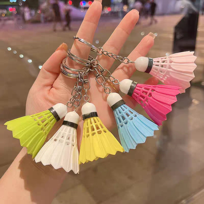 แฟชั่น3ง มินิแบดมินตันพวงกุญแจสร้างสรรค์ลูกขนไก่แหวนที่สําคัญสําหรับผู้หญิงสาวกระเป๋าเป้สะพายหลังแขวนของขวัญ