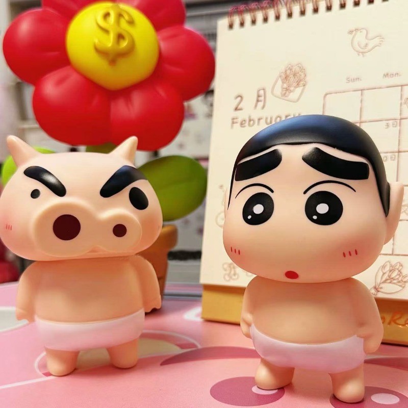 1ชิ้นเครยอนชินจังซ้ายยามประตูตกแต่งบ้านคอนโซลกลางรถเครื่องประดับ