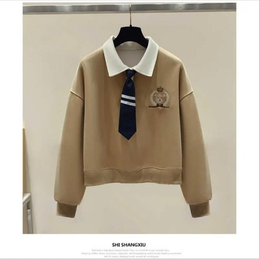 YOLO เสื้อสเวตเตอร์ คอปก แขนยาว  ดีเทลงานปักพร้อมเนคไท 90390 - รูปที่ 2