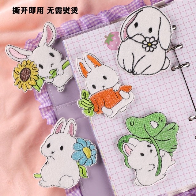 น้อนกระต๋ายน่ารักมากก!!ตัวรีดติดเสื้อลาย buuny ลายกระต๋าย สติ๊กเกอร์ติดเสื้อ ติดผ้าห่ม ติดหมวก แจ็คเก็ต DIY Patch G41