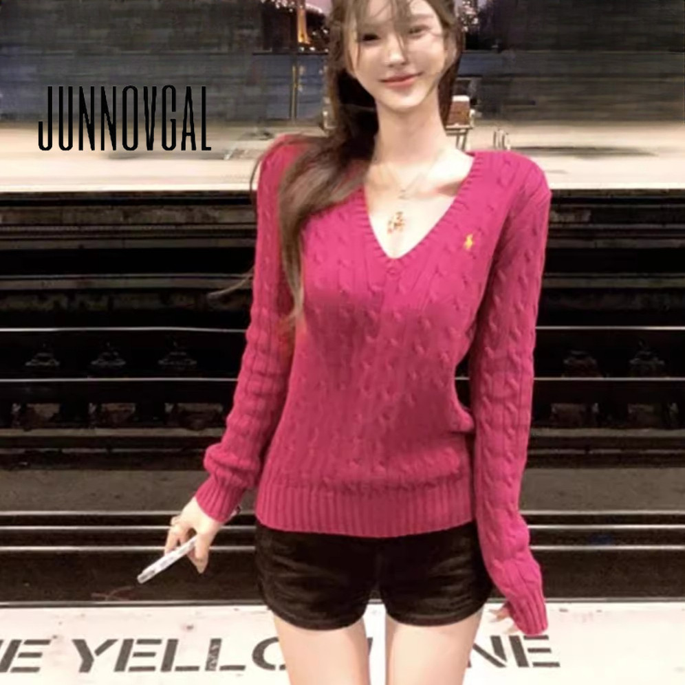 จุนนอฟกัล ผู้หญิงเสื้อกันหนาวถักคอวี2024สไตล์ฤดูหนาวแขนยาวสีทึบ