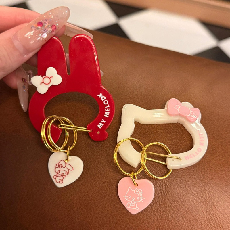 น่ารักคิตตี้แมวเมโลดีพวงกุญแจปีนเขาคลิปกระเป๋าที่เก็บกุญแจอุปกรณ์เสริม