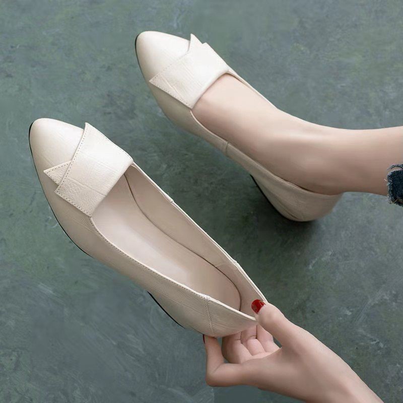 รองเท้าเดี่ยว Soft-Soled เรือรองเท้าแฟชั่น High-End แบนสไตล์ใหม่