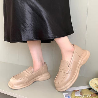 ส่งเร็ว🚚รองเท้า ผู้หญิงโลเฟอร์ รองเท้าแตะ รุ่นใหม่ วัสดุทำจากยางอย่างดี loafer เสิรมส้น กันลื่น T-102