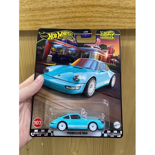 HRT73 Hot Wheels Premium Boulevard Porsche 964 รถโมเดล