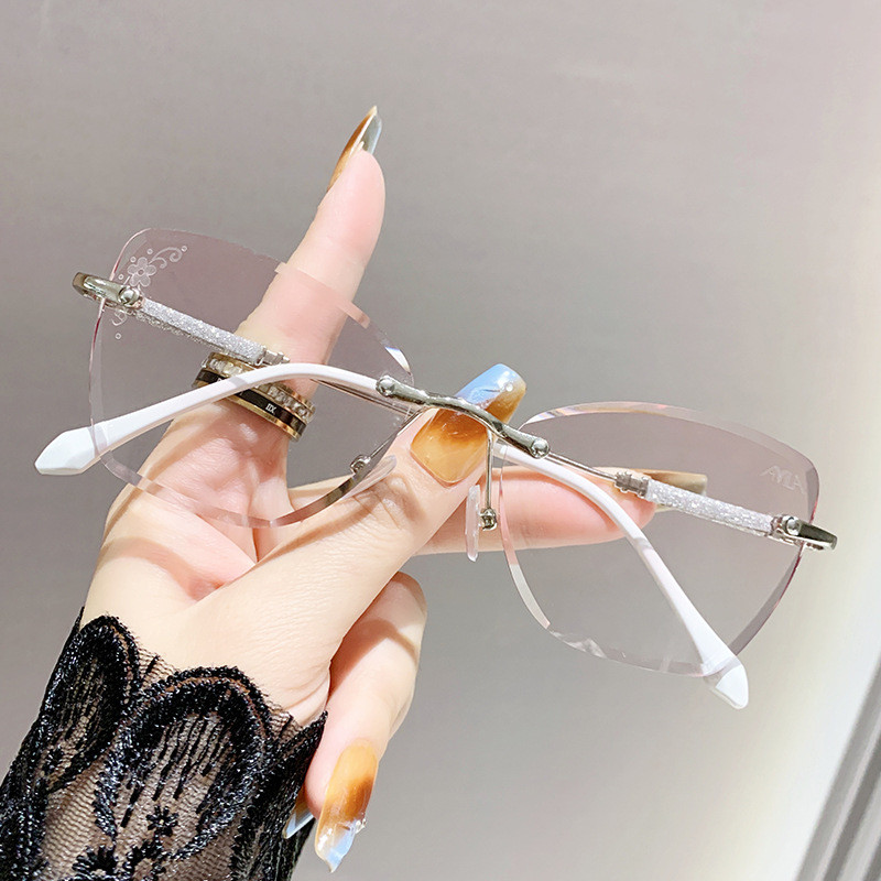 (+0~+400) แว่นสายตายาวแฟชั่นผู้หญิงไร้กรอบป้องกันแสงสีฟ้าแว่นสายตายาวแว่นตาอ่านหนังสือผู้สูงอายุ - รูปที่ 2