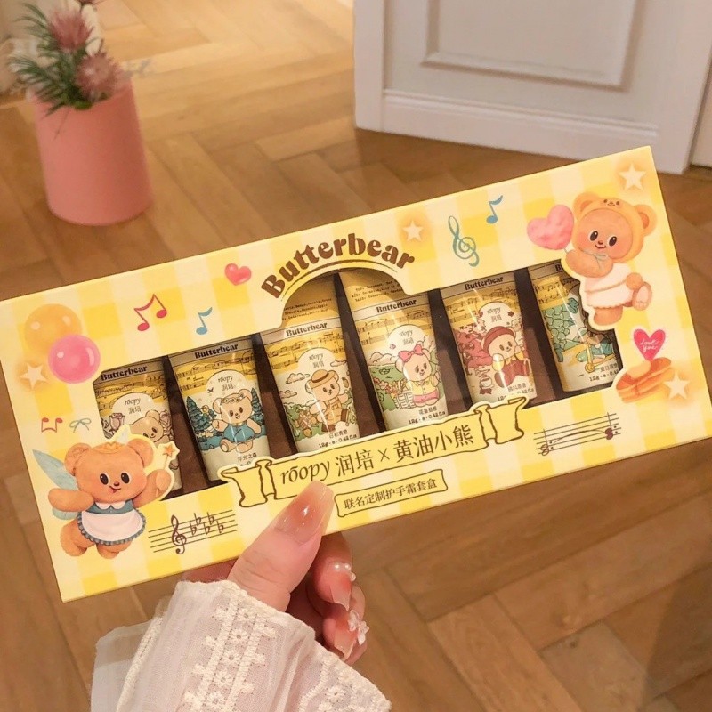 Roopy Butter Bear Hand Cream Co Branded Gift Box 黄油小同款手护联名礼盒 Womens Moisturizing And Autumn/Winter Hand Gift Autumn And Winter Moisturizing Soothing Hand Cream