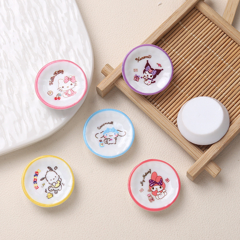 SANRIO 10ชิ้น ซานริโอ แผ่นเรซิ่นเสน่ห์สําหรับ ทําเอง(5-16)