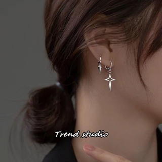 ต่างหูแฟชั่น ดีไซน์เอกลักษณ์เฉพาะตัว จี้รูปดาวกางเขนและรูปกรวย สามารถจับคู่ได้อย่างคล่องตัวและใส่ได้ทั้งชายและหญิง
