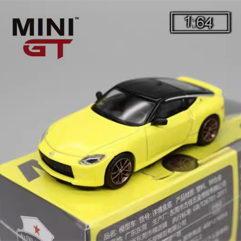 TSM Mini GT 164 Alloy Nissan Car Sports Car รุ่น Fairlady Lady 400Z สีเหลือง RZ34