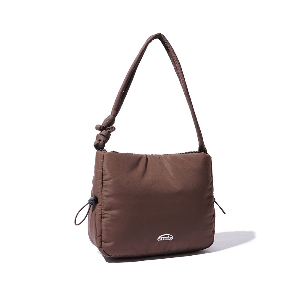 กระเป๋าสะพายสายปักเป้า Emis