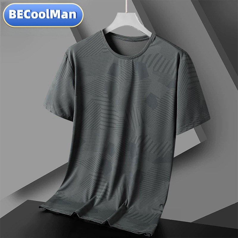 BECoolMan- เสื้อยืดผ้าไหมน้ำแข็งระดับไฮเอนด์สำหรับผู้ชาย ชุดพ่อ เสื้อผ้าผู้ชายเพิ่มขนาดใหญ่ แบบบางระบายอากาศ กีฬากลางแจ้ง