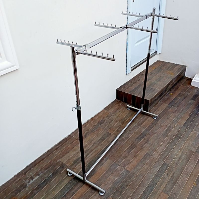 GUNDAN SQUARE GOAL CLOTHS HANGER ขนาด 120 ซม. + SQUARE FLUTE 6 POINTS 6 ชิ้น