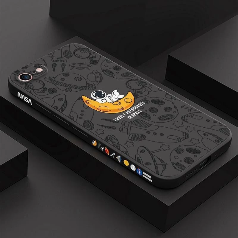 เคส iPhone 7 / 8/ SE 2020 / SE 2022 สีพื้น iPhone 8 ภาพประกอบอวกาศ เคสโทรศัพท์นักบินอวกาศ XTKR