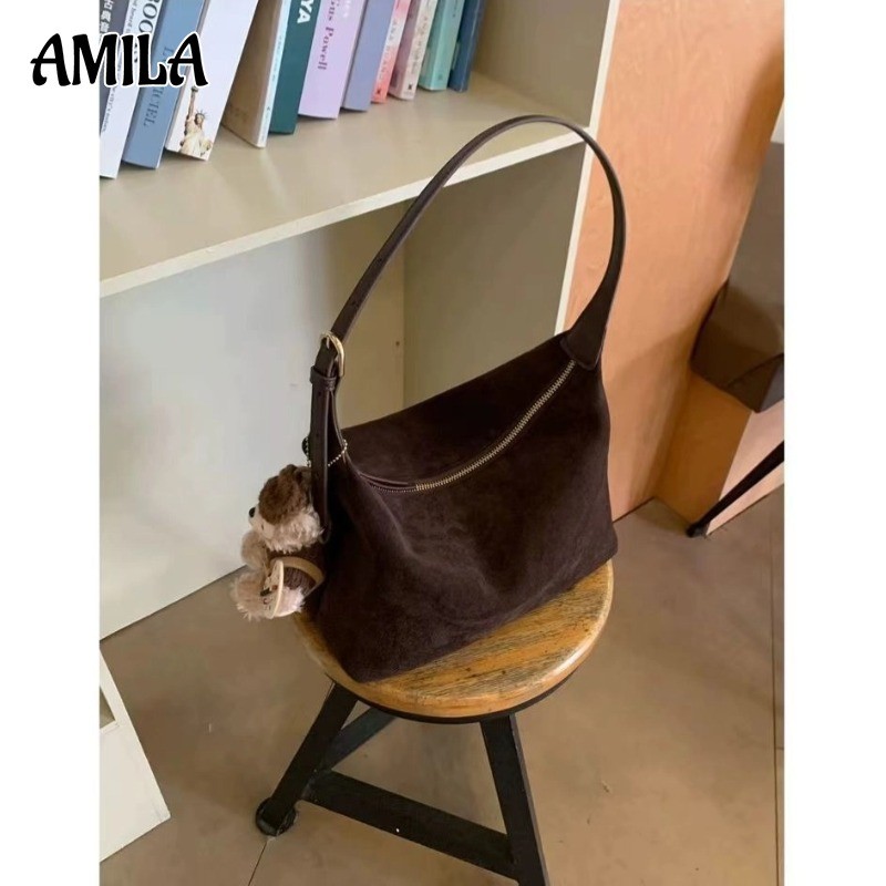 Amila สไตล์เกาหลี Vintage Suede Simple Underarm Dumpling กระเป๋า Simple Commute Deerskin กํามะหยี่ไหล่กระเป๋า Messenger แบบพกพา