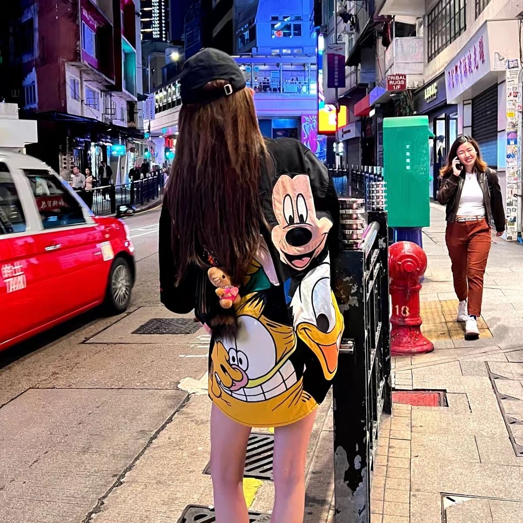เสื้อผ้าฝ้ายหลวมการ์ตูนStreetwear Unisexฤดูร้อนพร้อมเย็บปักถักร้อยPatchworkหลวมพอดี