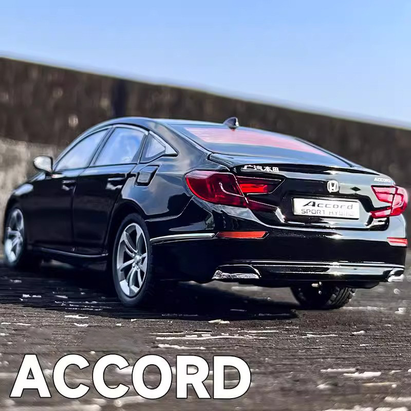 1:24 Honda Accord Limousine Sound & Light โลหะผสมโลหะรถDiecastรุ่นรวบรวมงานอดิเรกตกแต่งอินเทรนด์วันหยุดของขวัญกล่องBoy