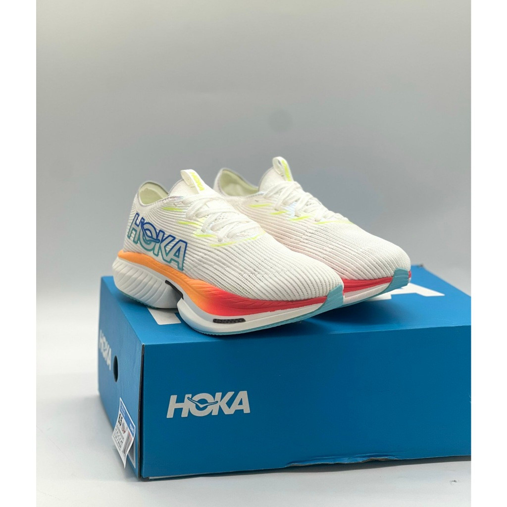 รองเท้าวิ่ง Hoka Cielo X1 รองรับด้วยคาร์บอนไฟเบอร์ สำหรับการวิ่งระยะไกล - มาราธอน - วิ่งเร็ว กล่องเต็ม WVET