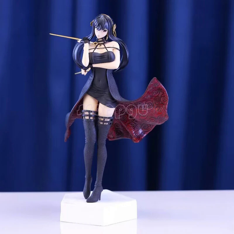 30cm Spy x Family Yor Forger 1/7 Anime ONE PIECE PVC Action Collection Model Toys