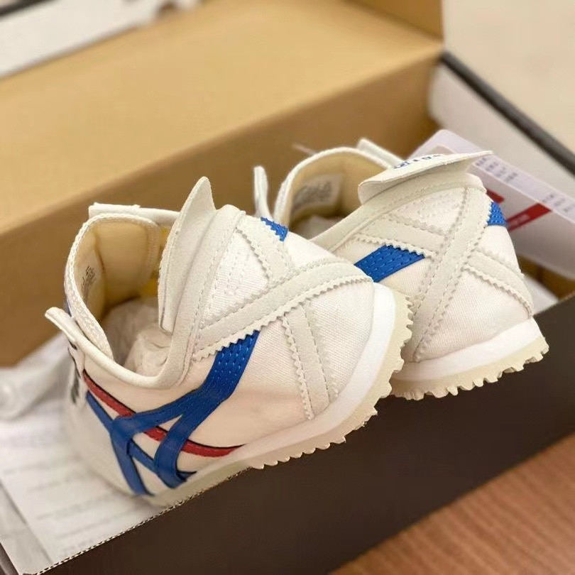 Onitsuka Mexico 66 รองเท้าผ้าใบ