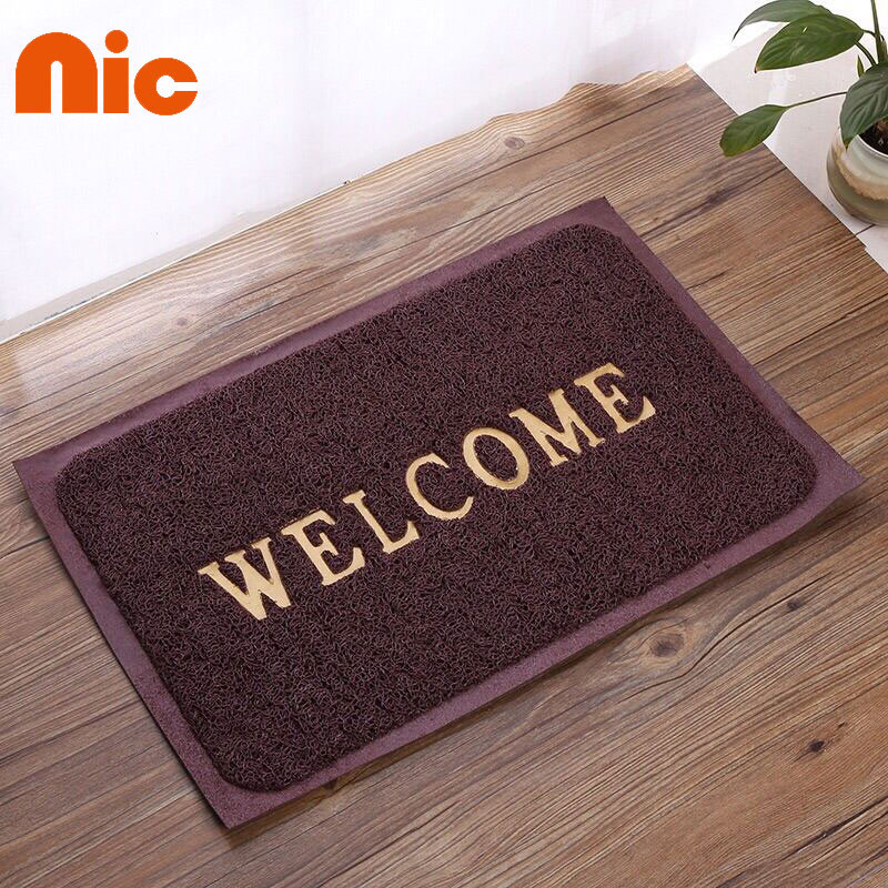 NIC พรมเช็ดเท้าผืนใหญ่ ให้สัมผัสนุ่มนวลสบายเท้าซึมซับน้ำ และดักเก็บฝุ่นได้ดี ขนาด30x45cm